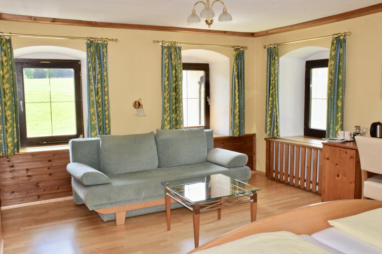 Отель Pension Hohenau Фушл ам Зее Экстерьер фото